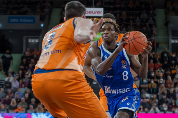 上了舆论的 上了舆论的